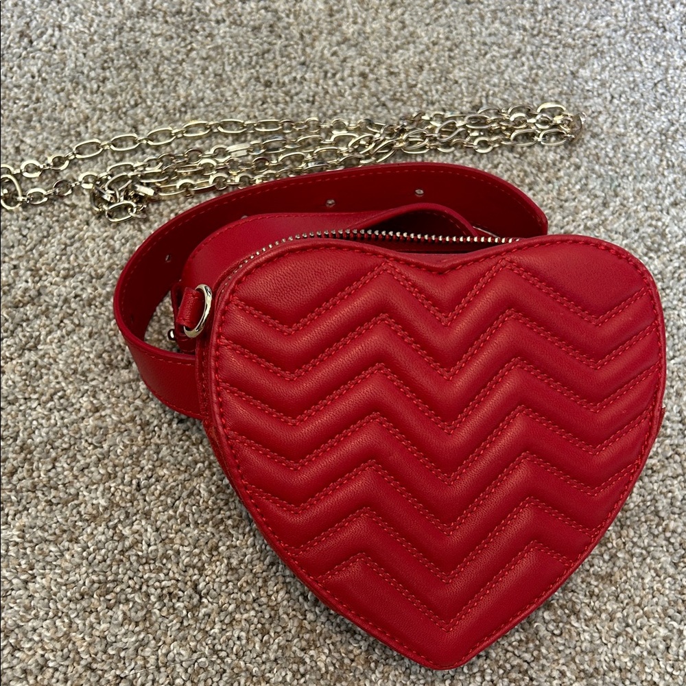 Maje Red Heart Crossbody or belt Bag Chain + leather belt - Picture 5 of 12